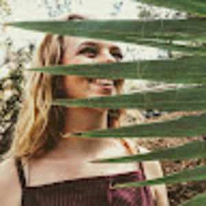 Meet your Posher, Bella